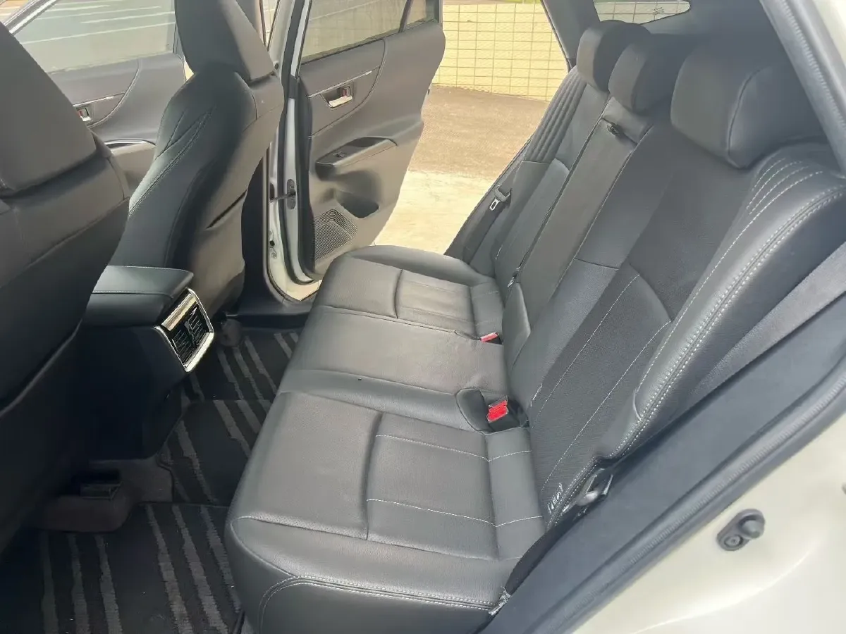2022 Toyota Harrier 2.0L 171HP L4 CVT,autocango,china used car exporter,china ev exporter,chinese used car exporter,chinese used ev exporter