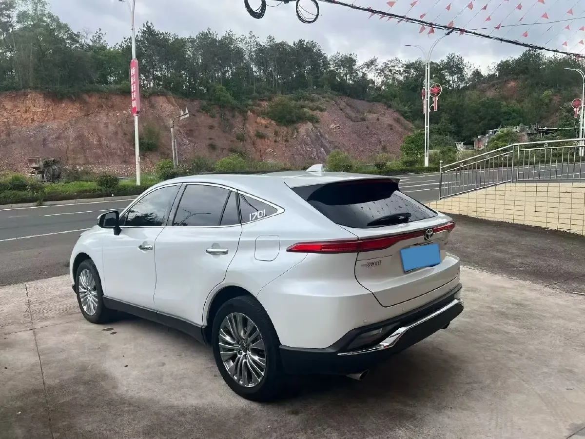2022 Toyota Harrier 2.0L 171HP L4 CVT,autocango,china used car exporter,china ev exporter,chinese used car exporter,chinese used ev exporter