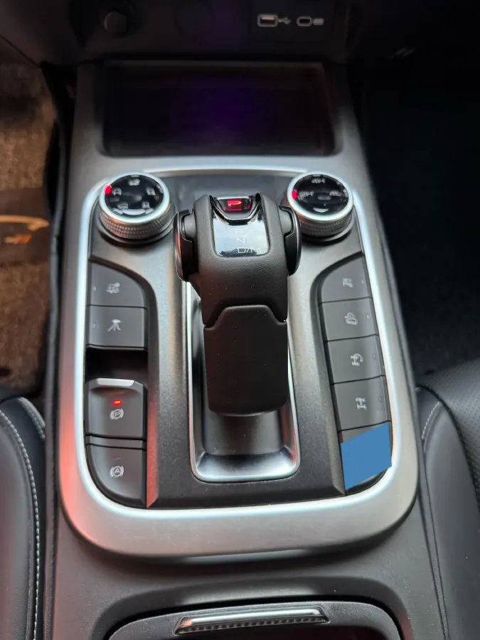 2021 Tank 300 2.0T 227HP L4 8AT,autocango,china used car exporter,china ev exporter,chinese used car exporter,chinese used ev exporter