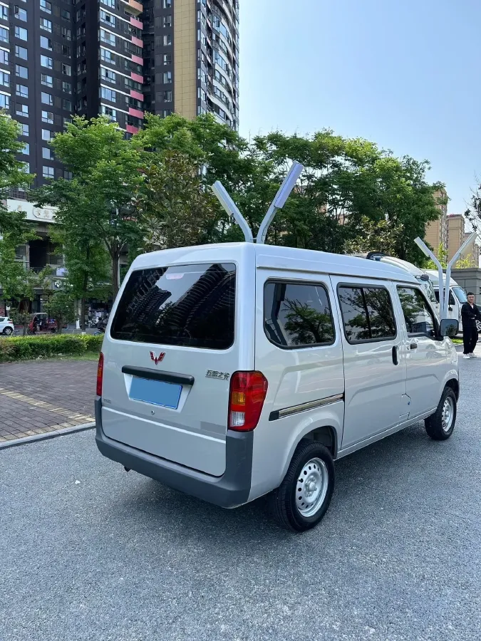 2023 WuLing ZhiGuang 1.5L 102HP L4 5MT,autocango,china used car exporter,china ev exporter,chinese used car exporter,chinese used ev exporter