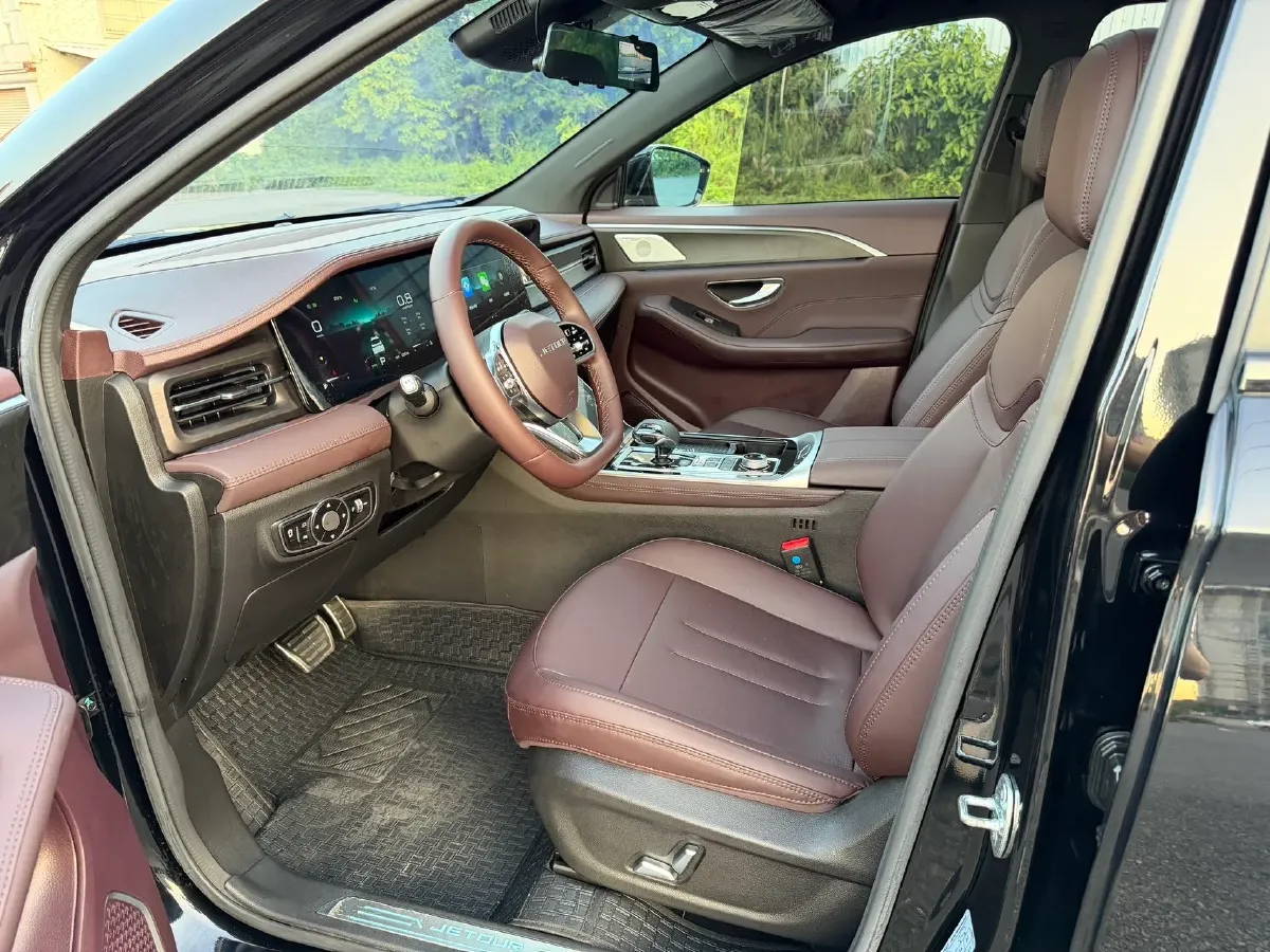 2023 Jetour X90 2.0T 254HP L4 7DCT,autocango,china used car exporter,china ev exporter,chinese used car exporter,chinese used ev exporter