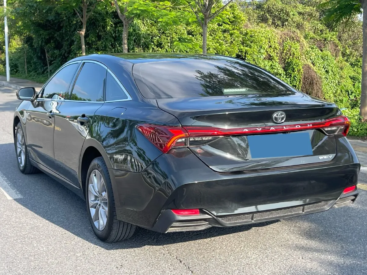 2024 Toyota Avalon 2.0L 152HP L4 E-CVT Hybrid,autocango,china used car exporter,china ev exporter,chinese used car exporter,chinese used ev exporter