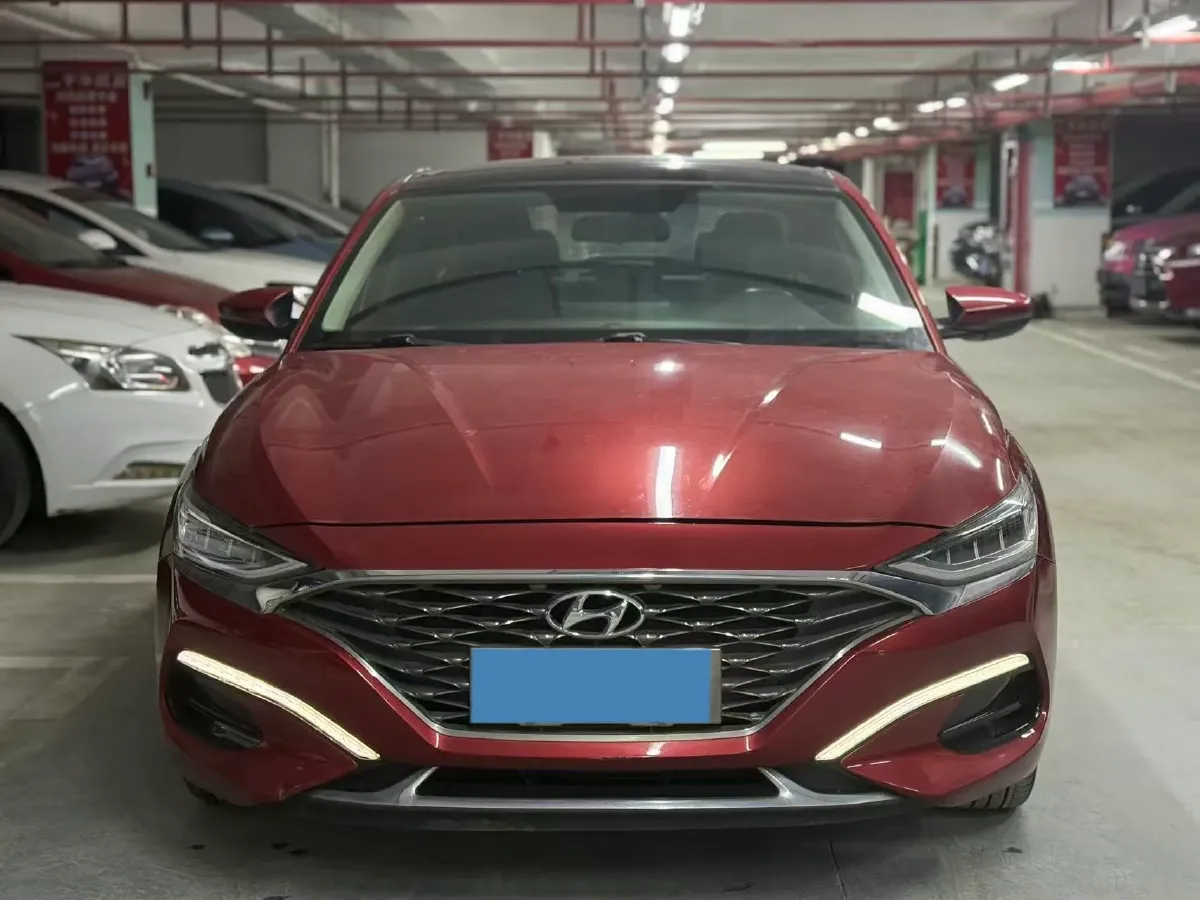 2019 Hyundai La Festa 1.6T 204HP L4 7DCT,autocango,china used car exporter,china ev exporter,chinese used car exporter,chinese used ev exporter