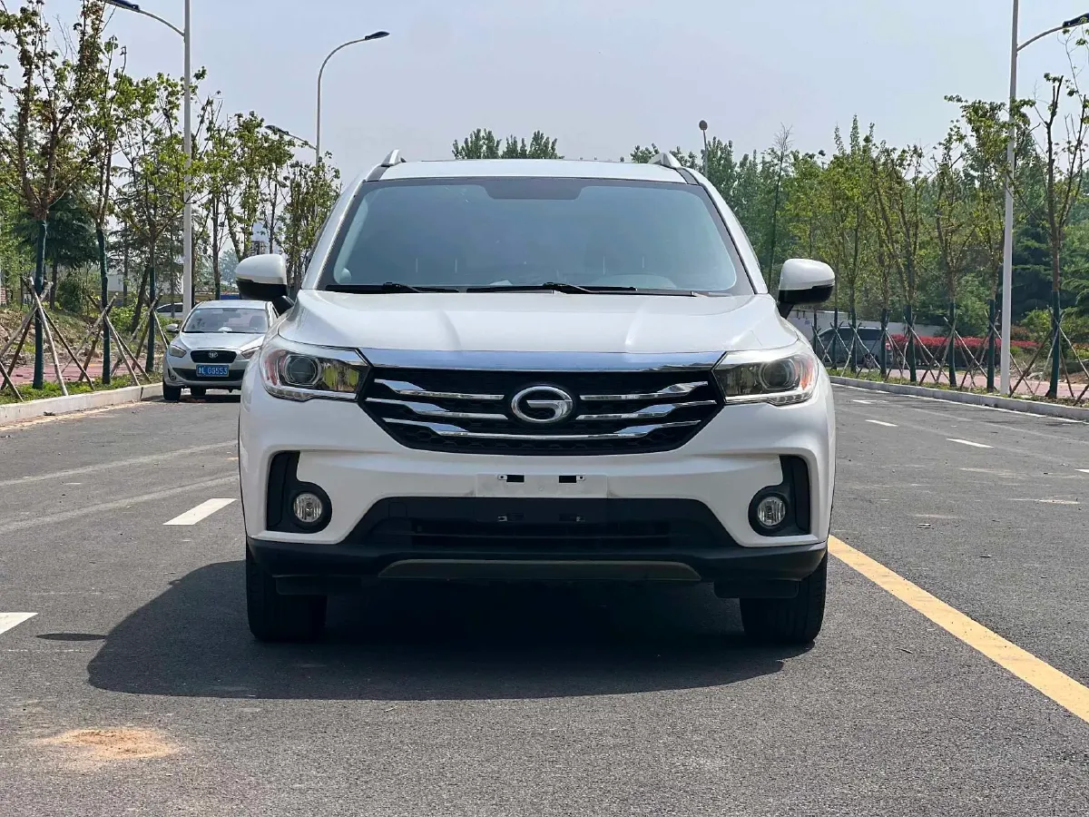 2017 GAC Trumpchi GS4 1.3T 137HP L4 5MT,autocango,china used car exporter,china ev exporter,chinese used car exporter,chinese used ev exporter