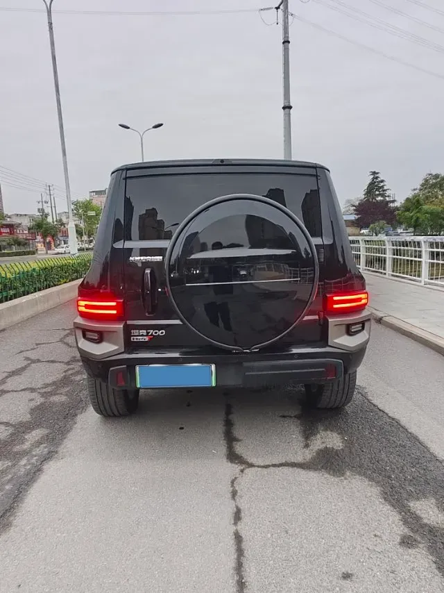 2024 Tank 700 3.0T 360HP V6 9AT PHEV 37.1KWH,autocango,china used car exporter,china ev exporter,chinese used car exporter,chinese used ev exporter