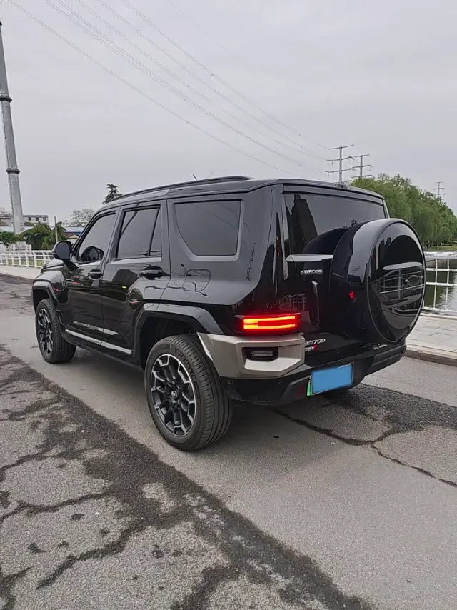 2024 Tank 700 3.0T 360HP V6 9AT PHEV 37.1KWH,autocango,china used car exporter,china ev exporter,chinese used car exporter,chinese used ev exporter
