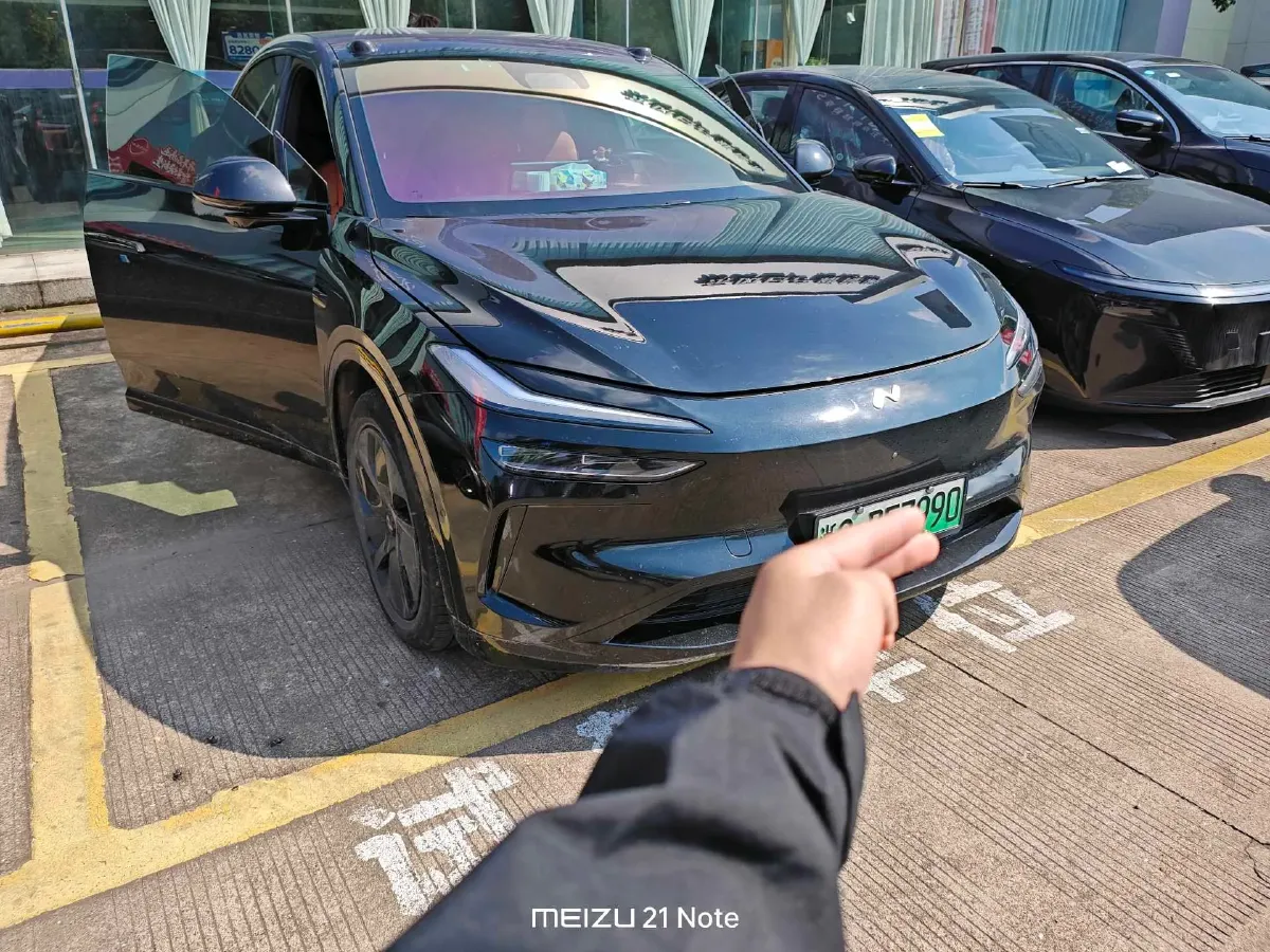 2025 Dongfeng Z9 2.3T 190HP L4 8AT,autocango,china used car exporter,china ev exporter,chinese used car exporter,chinese used ev exporter
