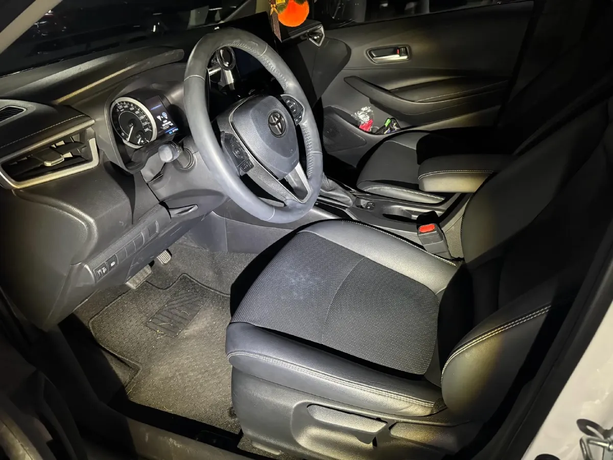 2021 Toyota Corolla 1.2T 116HP L4 CVT,autocango,china used car exporter,china ev exporter,chinese used car exporter,chinese used ev exporter
