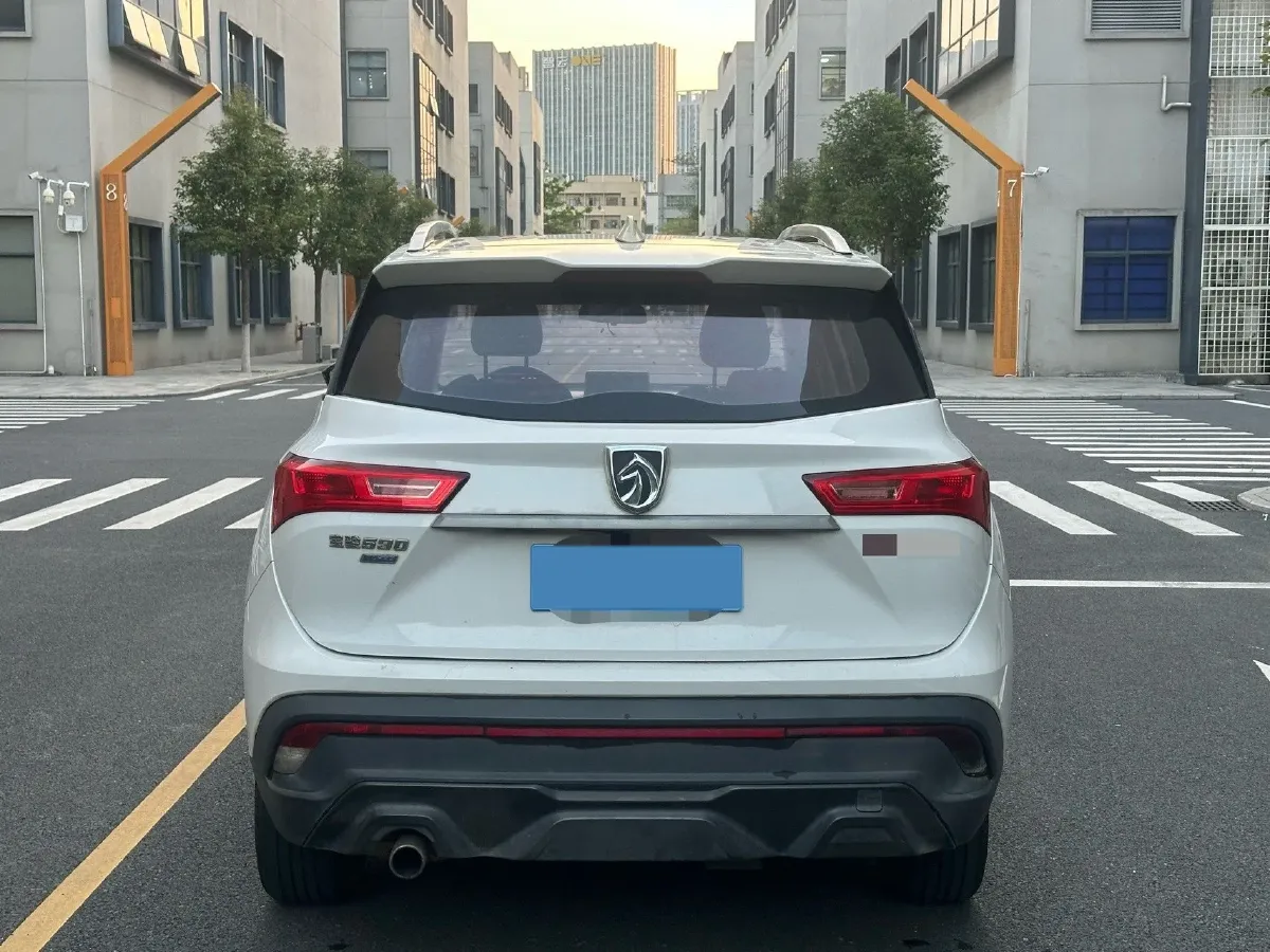 2019 BaoJun 530 1.5T 151HP L4 CVT,autocango,china used car exporter,china ev exporter,chinese used car exporter,chinese used ev exporter