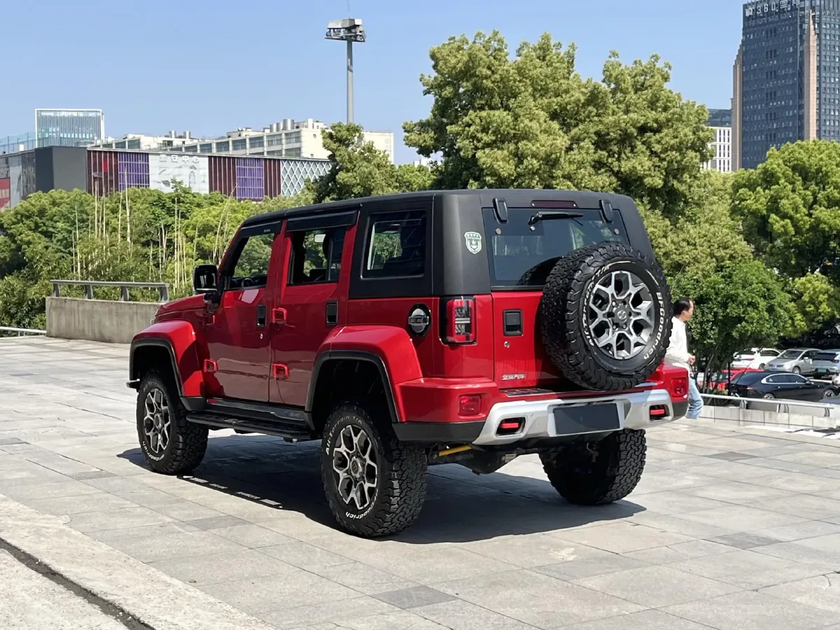 2018 Beijing BJ40 2.3T 250HP L4 6AT,autocango,china used car exporter,china ev exporter,chinese used car exporter,chinese used ev exporter