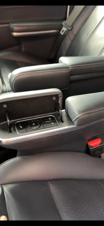 2023 GAC Trumpchi M8 2.0T 252HP L4 8AT,autocango,china used car exporter,china ev exporter,chinese used car exporter,chinese used ev exporter