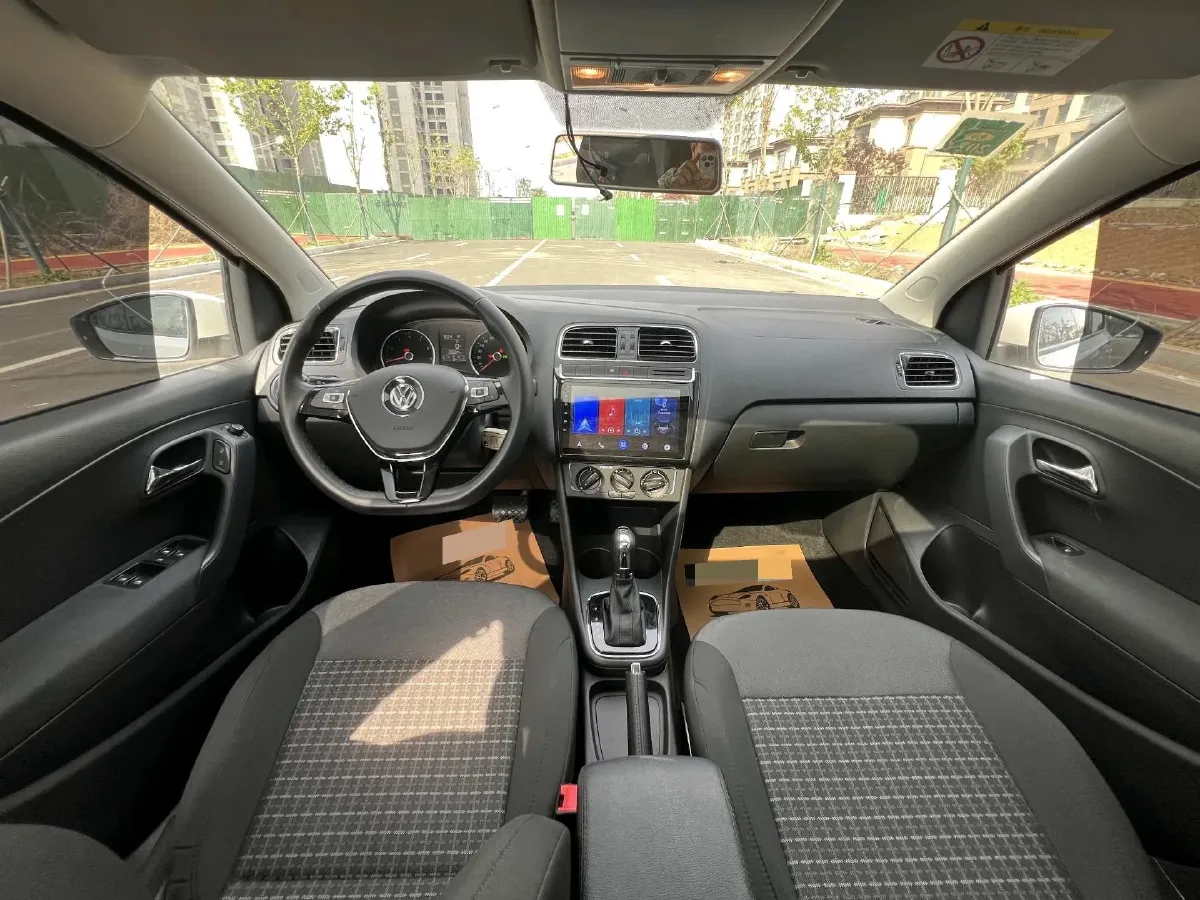 2016 Volkswagen Polo 1.6L 110HP L4 6AT,autocango,china used car exporter,china ev exporter,chinese used car exporter,chinese used ev exporter