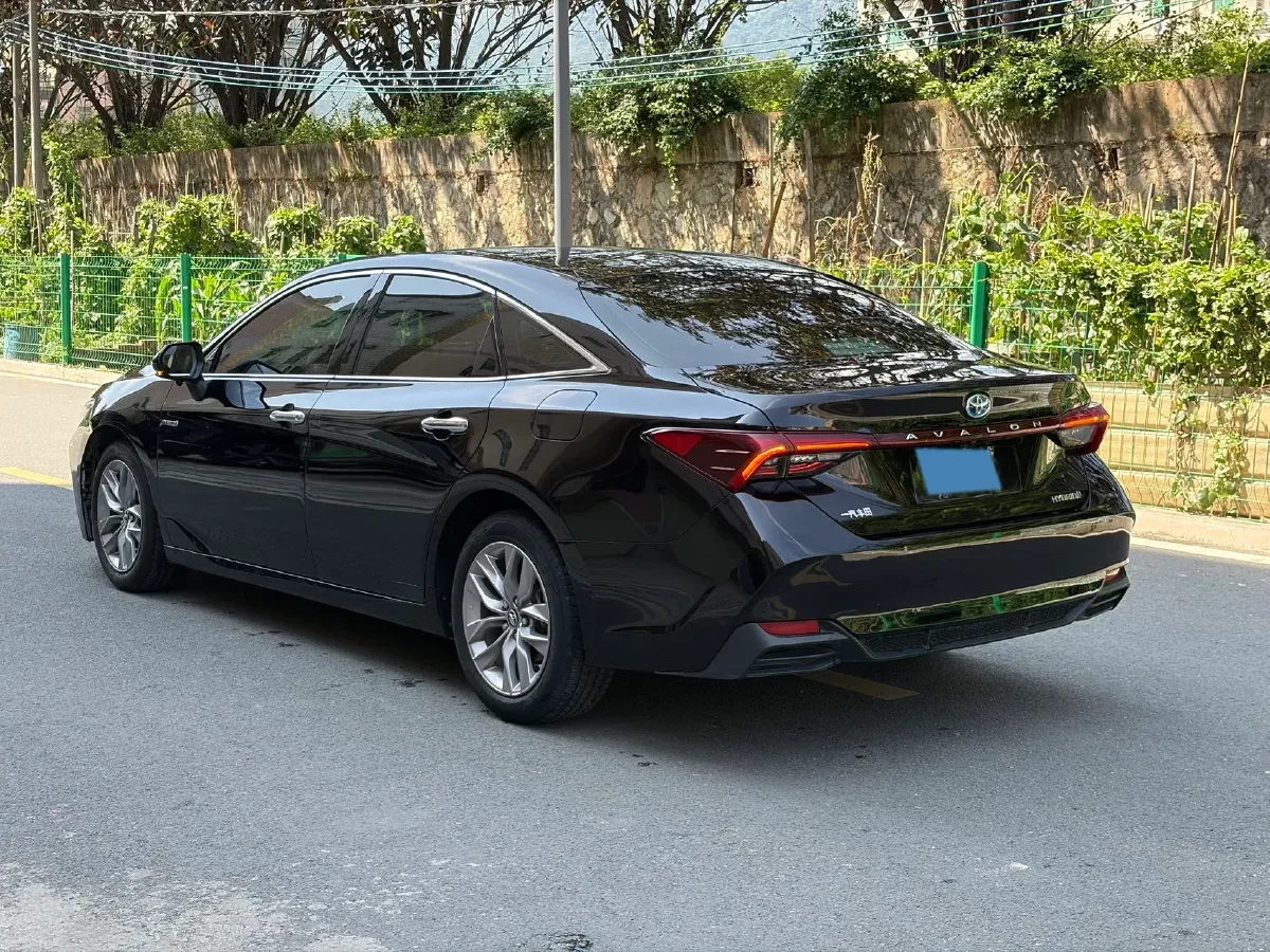 2019 Toyota Avalon 2.5L 178HP L4 E-CVT Hybrid,autocango,china used car exporter,china ev exporter,chinese used car exporter,chinese used ev exporter