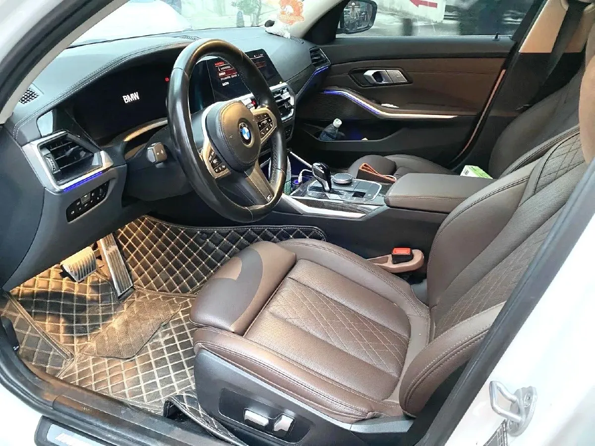 2022 BMW 3 Series 2.0T 184HP L4 8AT,autocango,china used car exporter,china ev exporter,chinese used car exporter,chinese used ev exporter
