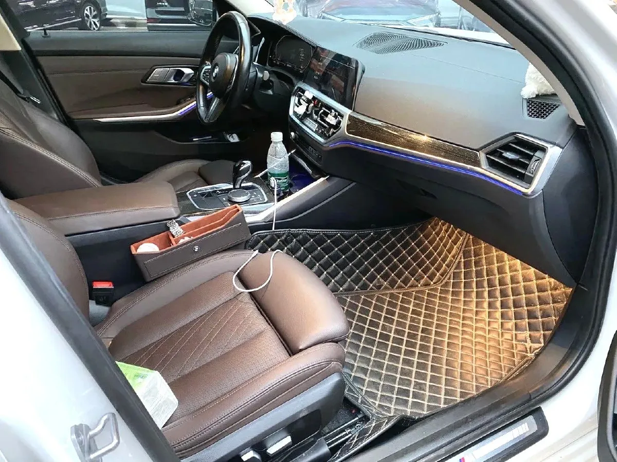 2022 BMW 3 Series 2.0T 184HP L4 8AT,autocango,china used car exporter,china ev exporter,chinese used car exporter,chinese used ev exporter