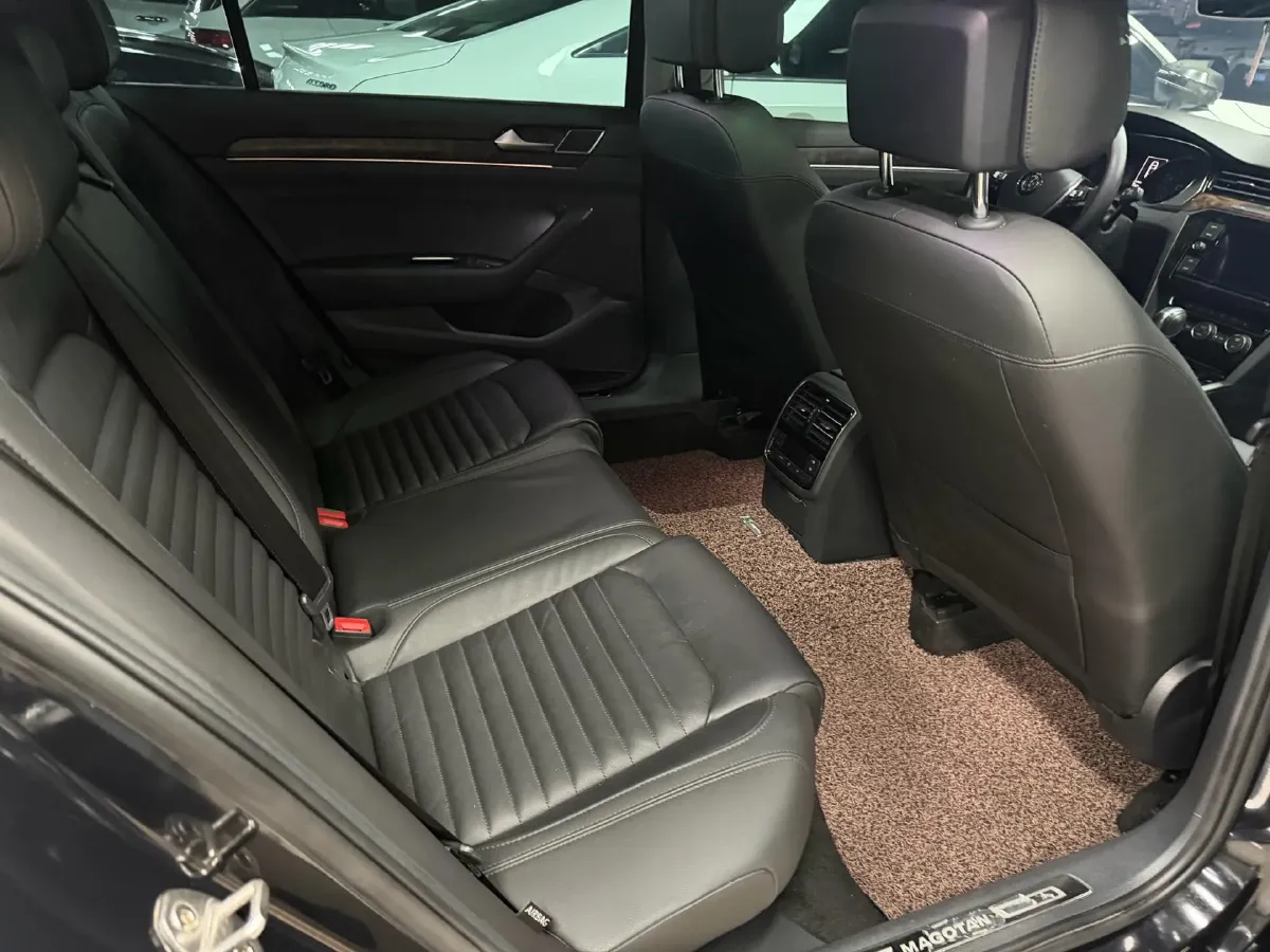 2019 Volkswagen Tayron 2.0T 186HP L4 7DCT,autocango,china used car exporter,china ev exporter,chinese used car exporter,chinese used ev exporter
