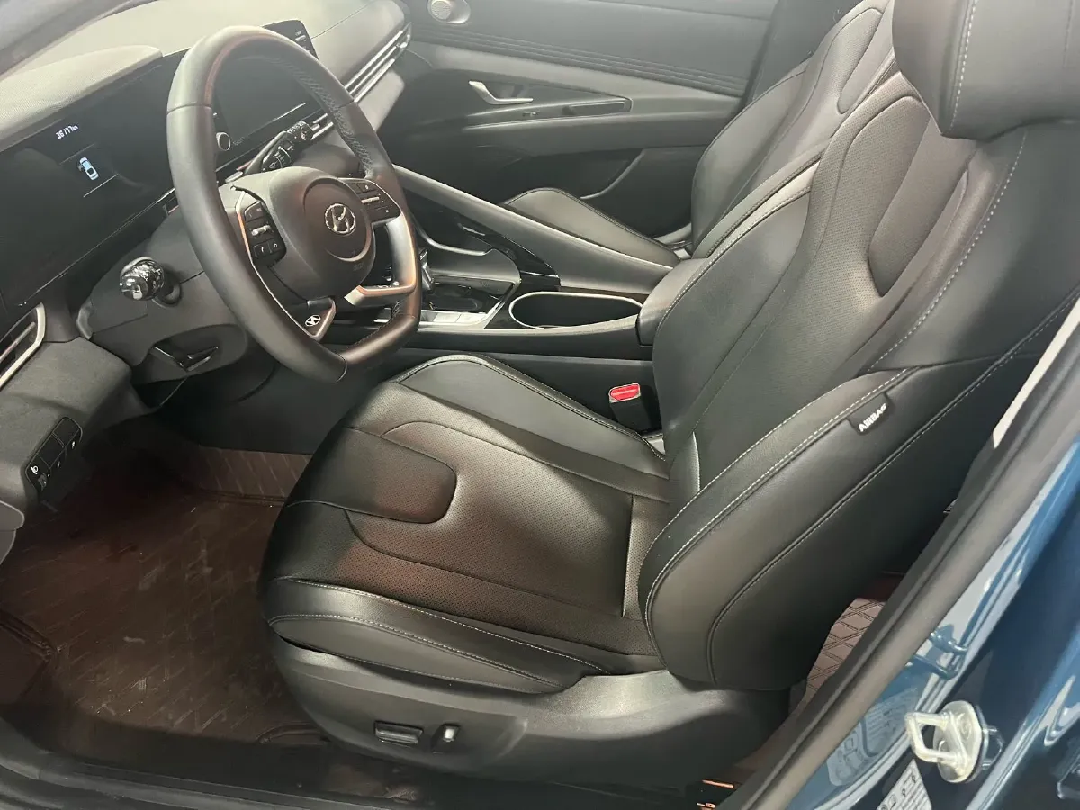 2022 Hyundai Elantra 1.5L 115HP L4 CVT,autocango,china used car exporter,china ev exporter,chinese used car exporter,chinese used ev exporter