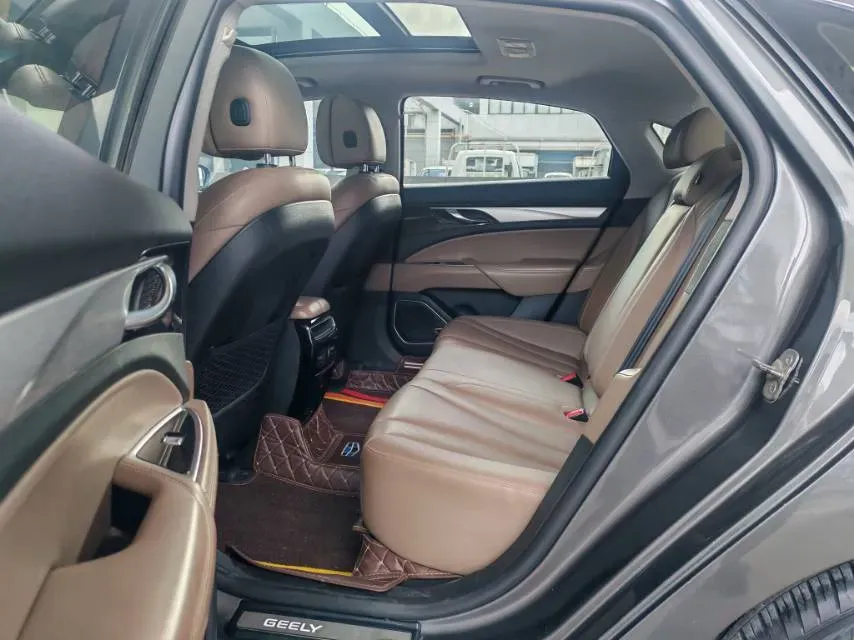 2018 Geely Emgrand GT 1.5T 180HP L3 7DCT,autocango,china used car exporter,china ev exporter,chinese used car exporter,chinese used ev exporter
