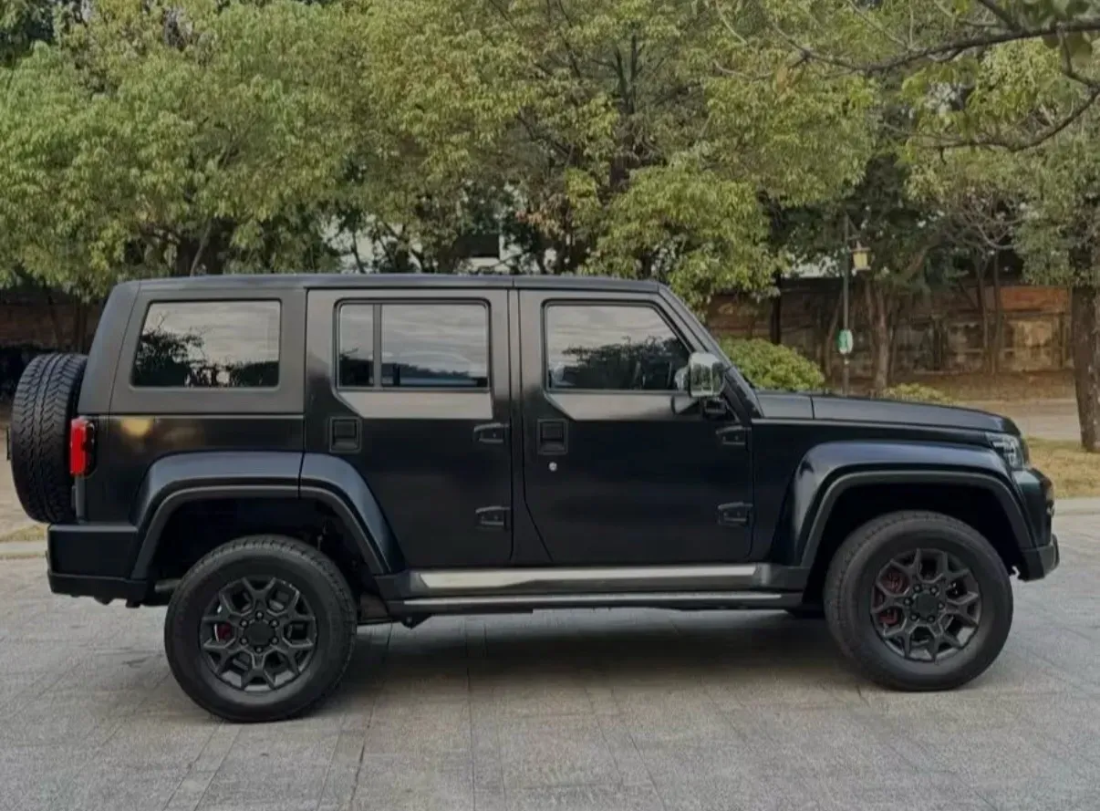 2020 Beijing BJ40 2.0T 224HP L4 8AT,autocango,china used car exporter,china ev exporter,chinese used car exporter,chinese used ev exporter