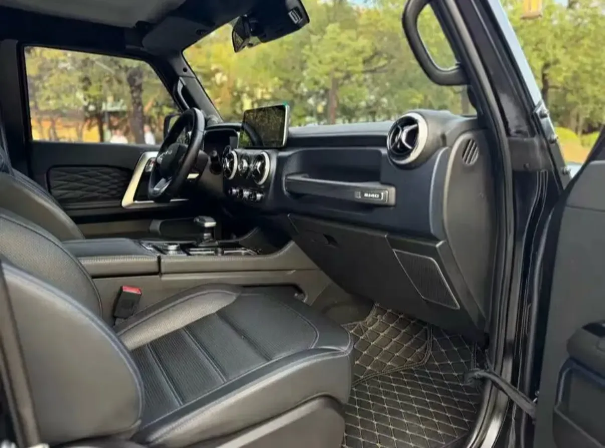 2020 Beijing BJ40 2.0T 224HP L4 8AT,autocango,china used car exporter,china ev exporter,chinese used car exporter,chinese used ev exporter