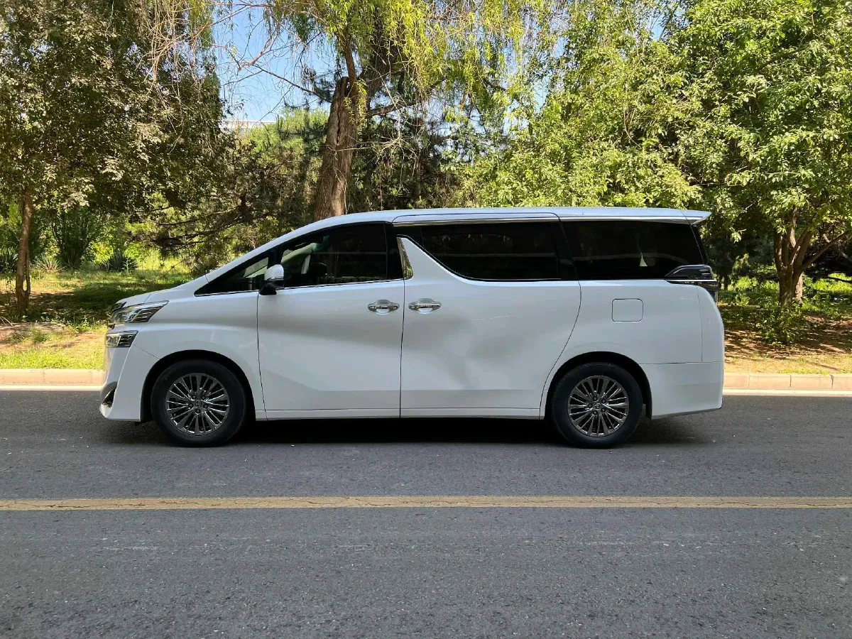 2019 Toyota Vellfire 2.5L 117HP L4 E-CVT Hybrid,autocango,china used car exporter,china ev exporter,chinese used car exporter,chinese used ev exporter