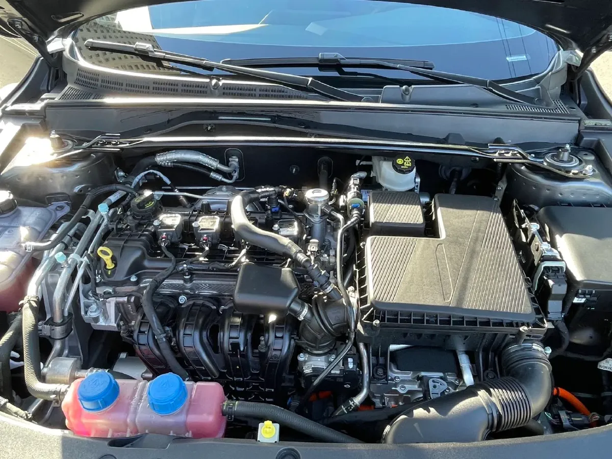 2024 ChangAn UNI-V iDD 1.5L 110HP L4 E-CVT PHEV 18.99KWH,autocango,china used car exporter,china ev exporter,chinese used car exporter,chinese used ev exporter