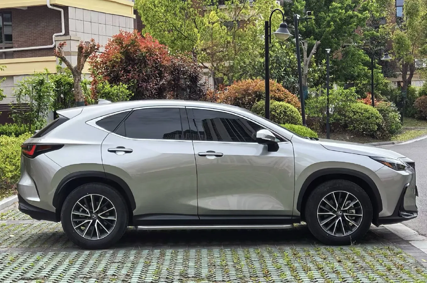 2022 Lexus NX 2.5L 205HP L4 8AT,autocango,china used car exporter,china ev exporter,chinese used car exporter,chinese used ev exporter