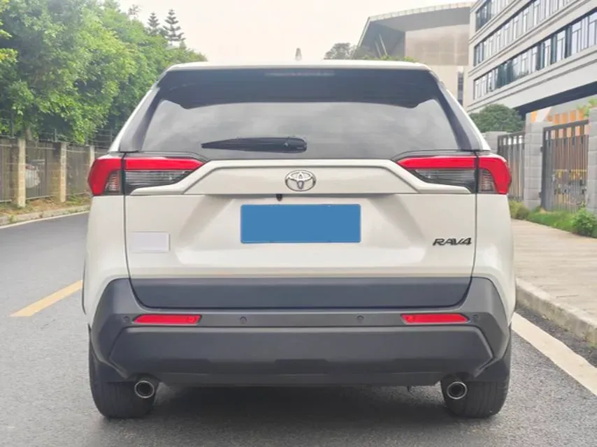 2020 Toyota RAV4 2.0L 171HP L4 CVT,autocango,china used car exporter,china ev exporter,chinese used car exporter,chinese used ev exporter