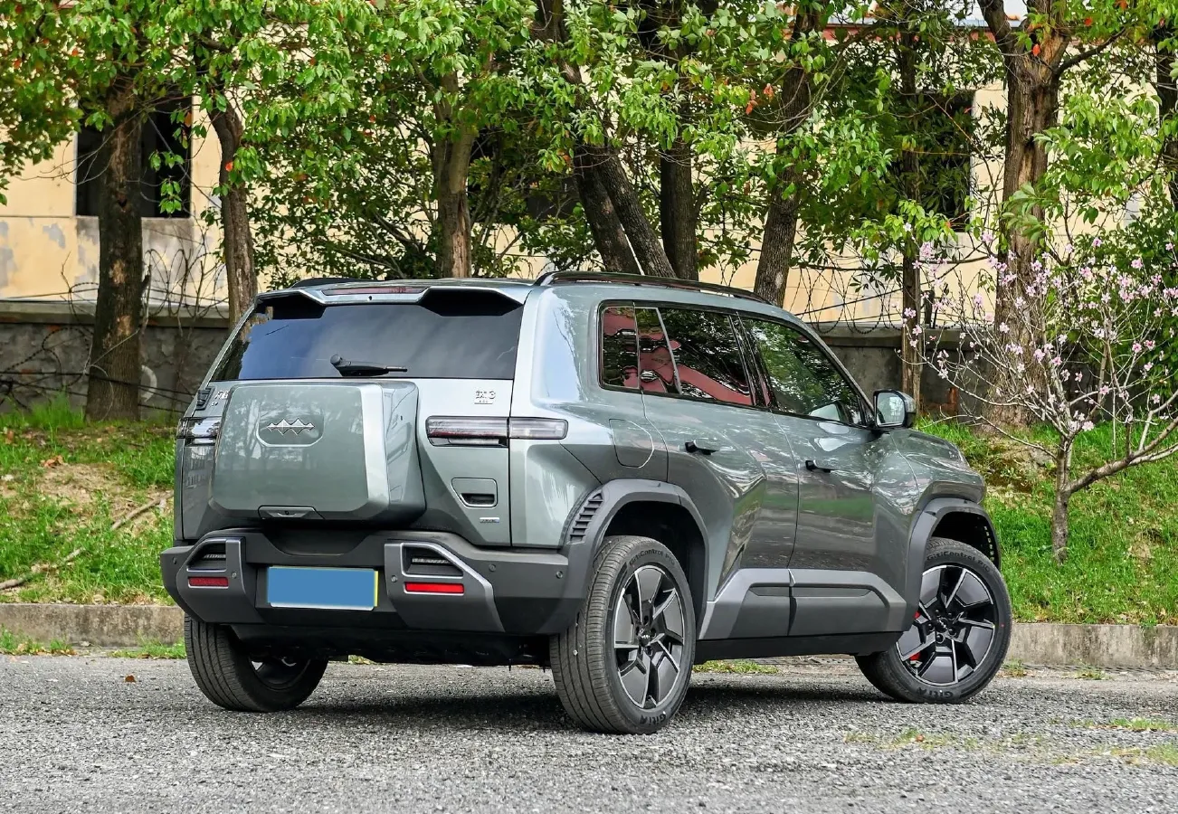 2025 FangChengBao Tai 3 BEV,autocango,china used car exporter,china ev exporter,chinese used car exporter,chinese used ev exporter