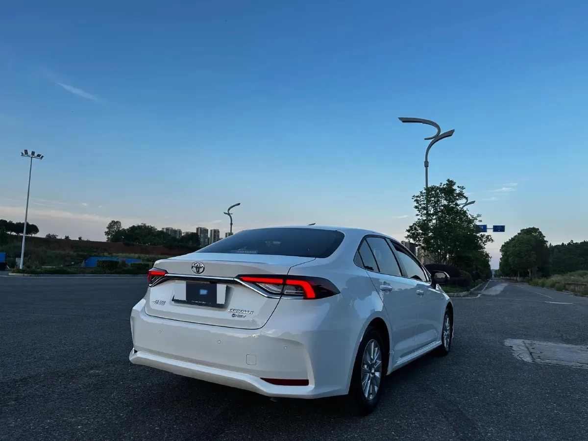 2024 Toyota Corolla 1.8L 98HP L4 E-CVT Hybrid,autocango,china used car exporter,china ev exporter,chinese used car exporter,chinese used ev exporter