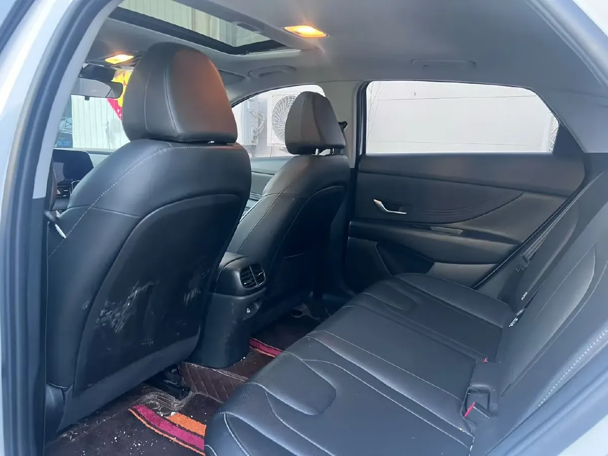 2022 Hyundai Elantra 1.5L 115HP L4 CVT,autocango,china used car exporter,china ev exporter,chinese used car exporter,chinese used ev exporter