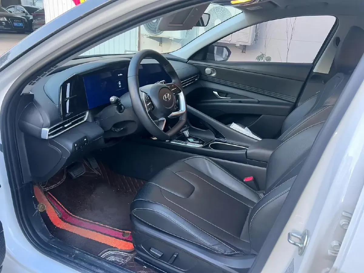 2022 Hyundai Elantra 1.5L 115HP L4 CVT,autocango,china used car exporter,china ev exporter,chinese used car exporter,chinese used ev exporter