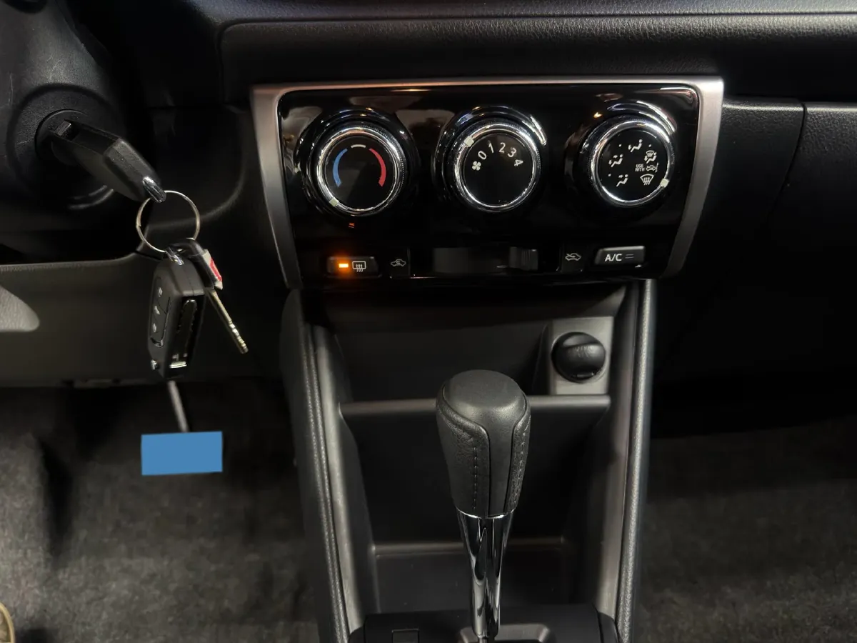 2022 Toyota Yaris L 1.5L 112HP L4 CVT,autocango,china used car exporter,china ev exporter,chinese used car exporter,chinese used ev exporter