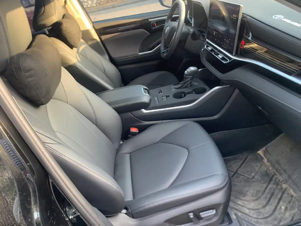 2026 Toyota Highlander 2.5L 189HP L4 E-CVT Hybrid,autocango,china used car exporter,china ev exporter,chinese used car exporter,chinese used ev exporter