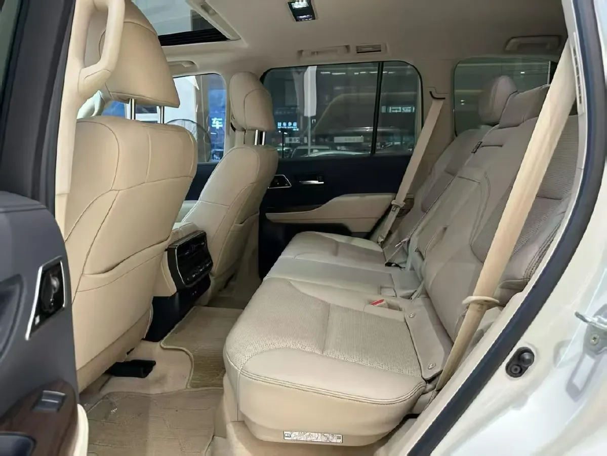 2021 Chevrolet Trax 1.0T 125HP L3 6AT,autocango,china used car exporter,china ev exporter,chinese used car exporter,chinese used ev exporter