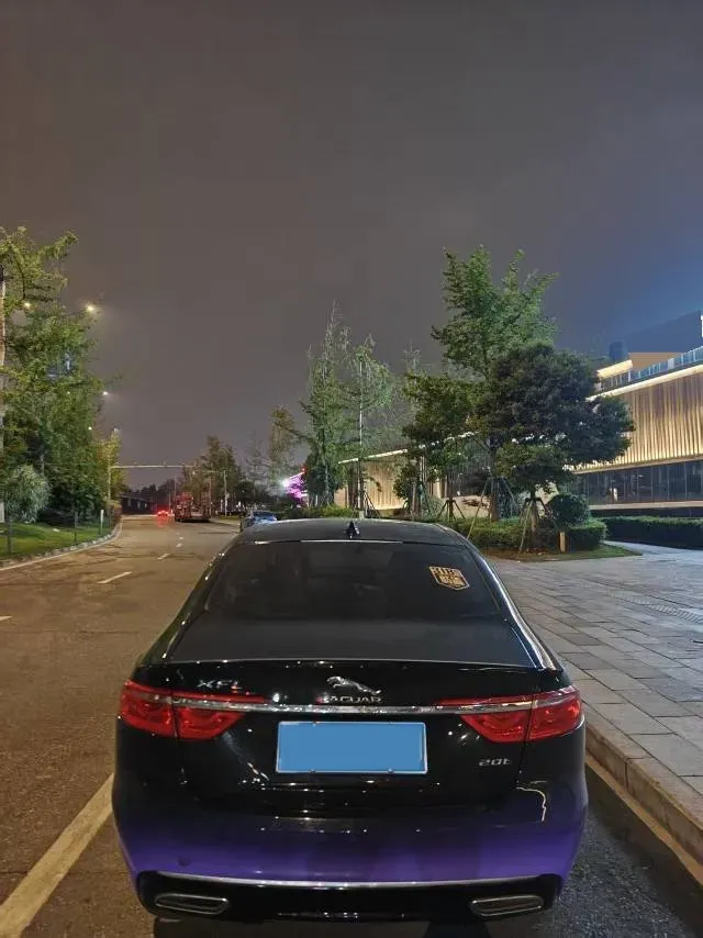 2020 Jaguar XFL 2.0T 200HP L4 8AT,autocango,china used car exporter,china ev exporter,chinese used car exporter,chinese used ev exporter