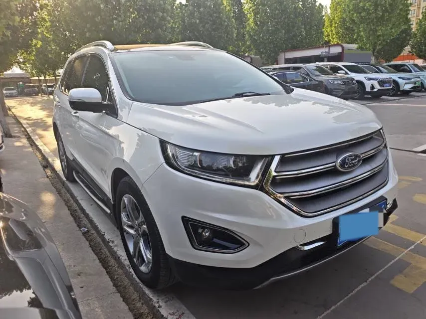 2018 Ford Edge 2.0T 245HP L4 6AT,autocango,china used car exporter,china ev exporter,chinese used car exporter,chinese used ev exporter