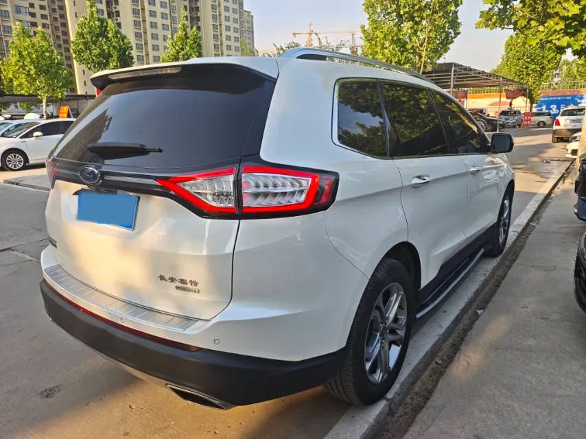 2018 Ford Edge 2.0T 245HP L4 6AT,autocango,china used car exporter,china ev exporter,chinese used car exporter,chinese used ev exporter
