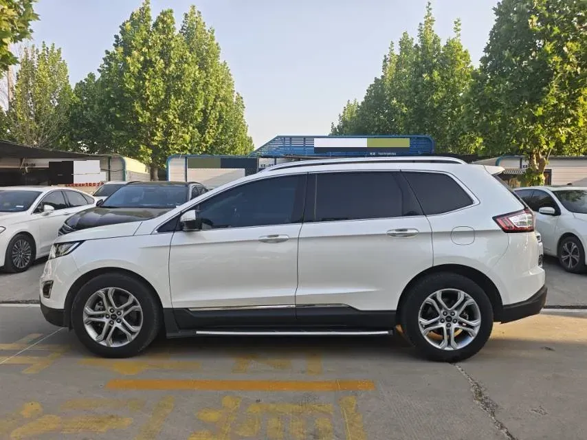 2018 Ford Edge 2.0T 245HP L4 6AT,autocango,china used car exporter,china ev exporter,chinese used car exporter,chinese used ev exporter