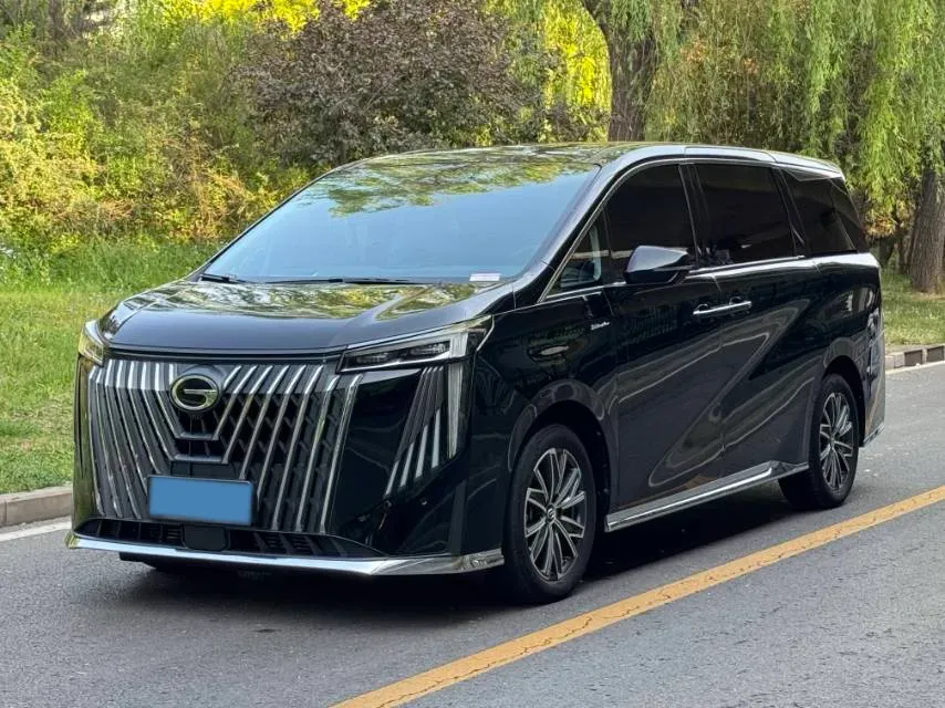 2024 GAC Trumpchi M8 2.0T 252HP L4 8AT,autocango,china used car exporter,china ev exporter,chinese used car exporter,chinese used ev exporter