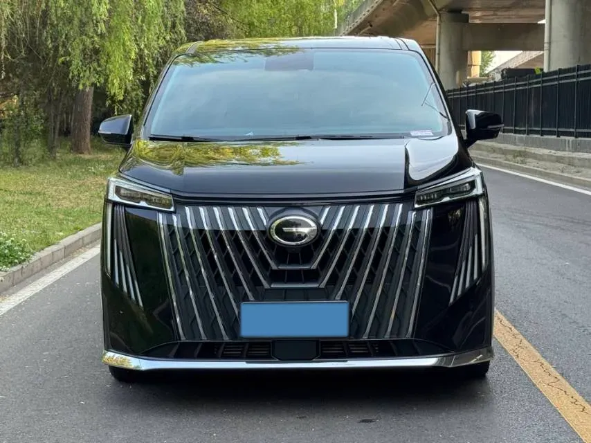 2024 GAC Trumpchi M8 2.0T 252HP L4 8AT,autocango,china used car exporter,china ev exporter,chinese used car exporter,chinese used ev exporter