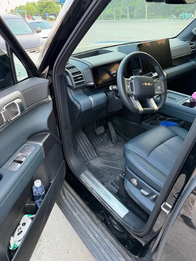 2025 FangChengBao Tai 7 1.5T 156HP L4 E-CVT PHEV,autocango,china used car exporter,china ev exporter,chinese used car exporter,chinese used ev exporter
