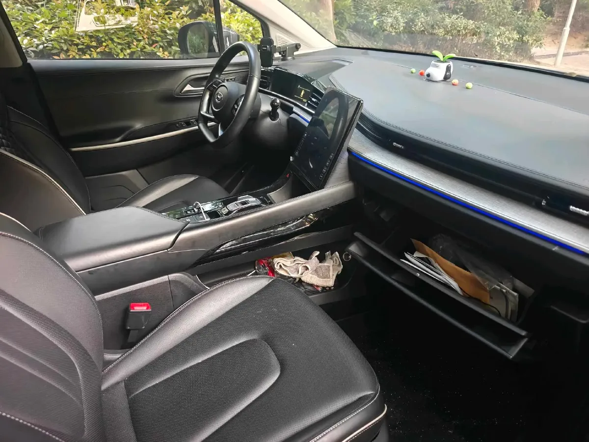 2022 Hyundai Custo 1.5T 170HP L4 8AT,autocango,china used car exporter,china ev exporter,chinese used car exporter,chinese used ev exporter