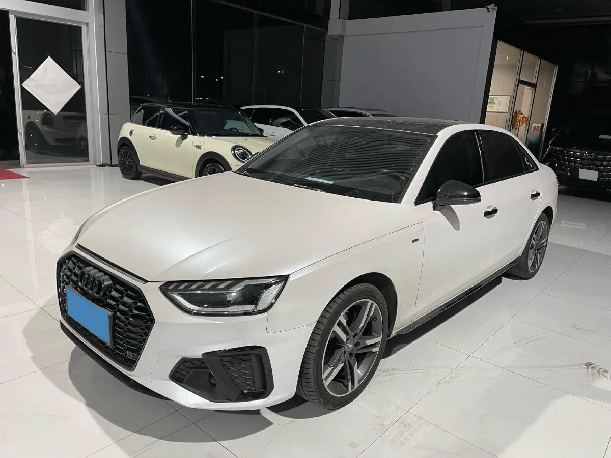 2020 Audi A4L 2.0T 190HP L4 7DCT,autocango,china used car exporter,china ev exporter,chinese used car exporter,chinese used ev exporter