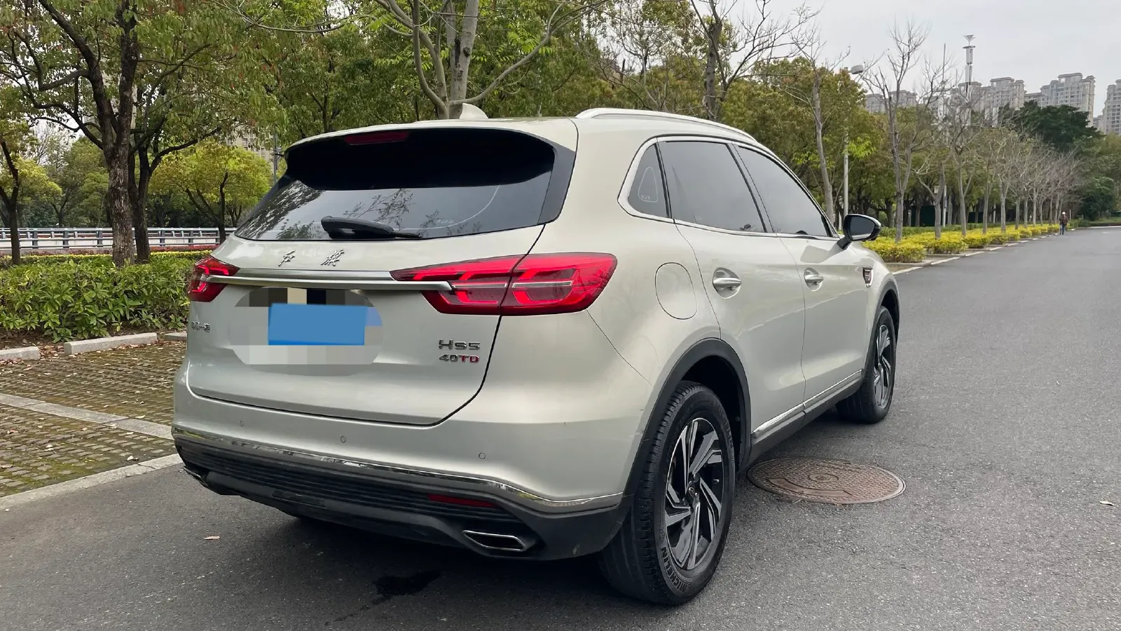 2022 HongQi HS5 2.0T 224HP L4 6AT,autocango,china used car exporter,china ev exporter,chinese used car exporter,chinese used ev exporter