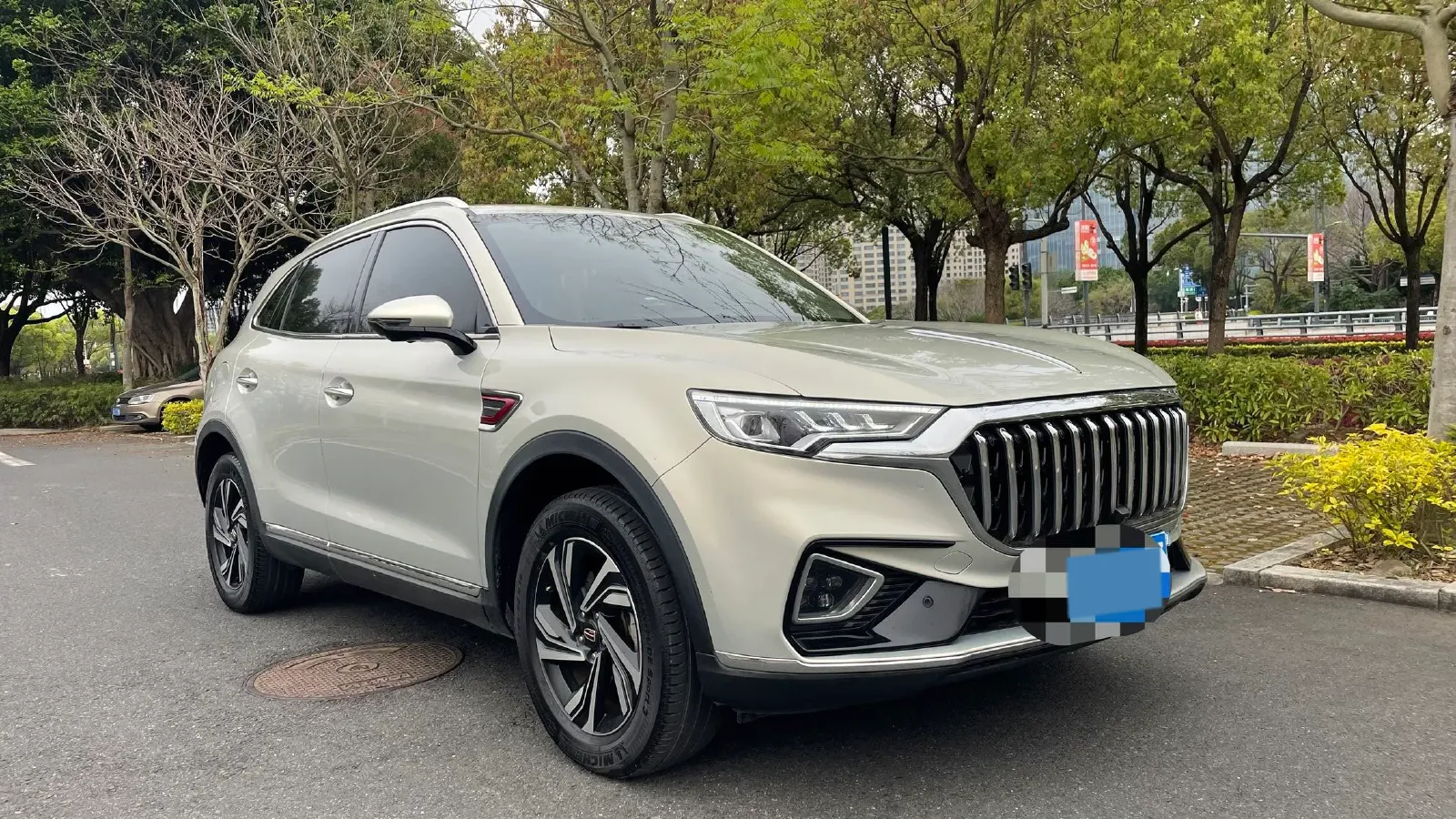 2022 HongQi HS5 2.0T 224HP L4 6AT,autocango,china used car exporter,china ev exporter,chinese used car exporter,chinese used ev exporter