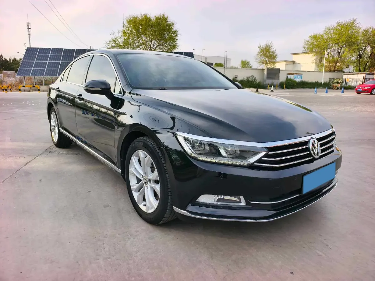 2018 Volkswagen Magotan 1.8T 180HP L4 7DCT,autocango,china used car exporter,china ev exporter,chinese used car exporter,chinese used ev exporter