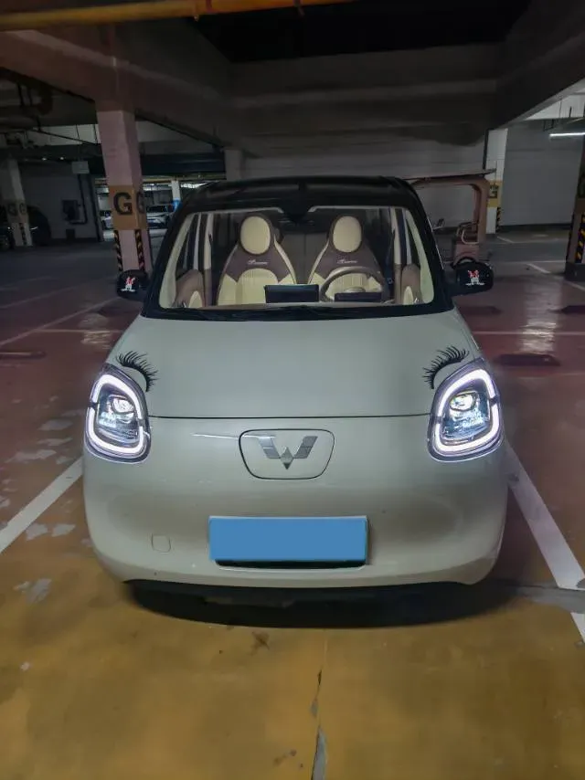 2025 WuLing HongGuang MINI EV BEV 16.2KWH,autocango,china used car exporter,china ev exporter,chinese used car exporter,chinese used ev exporter