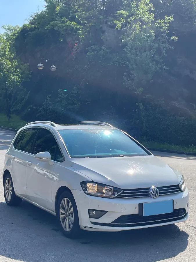 2018 Volkswagen Golf Sportsvan 1.4T 131HP L4 7DCT,autocango,china used car exporter,china ev exporter,chinese used car exporter,chinese used ev exporter