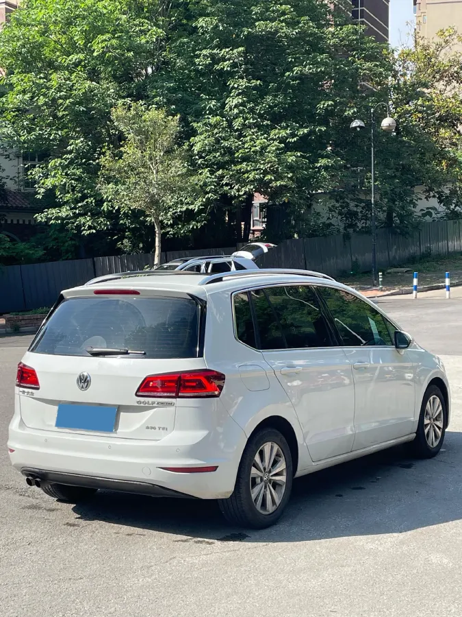 2018 Volkswagen Golf Sportsvan 1.4T 131HP L4 7DCT,autocango,china used car exporter,china ev exporter,chinese used car exporter,chinese used ev exporter